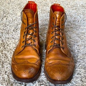 Dalton Wingtip Dress Boots - 9 D